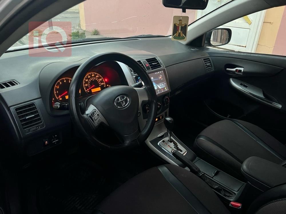 تۆیۆتا کۆرۆلا